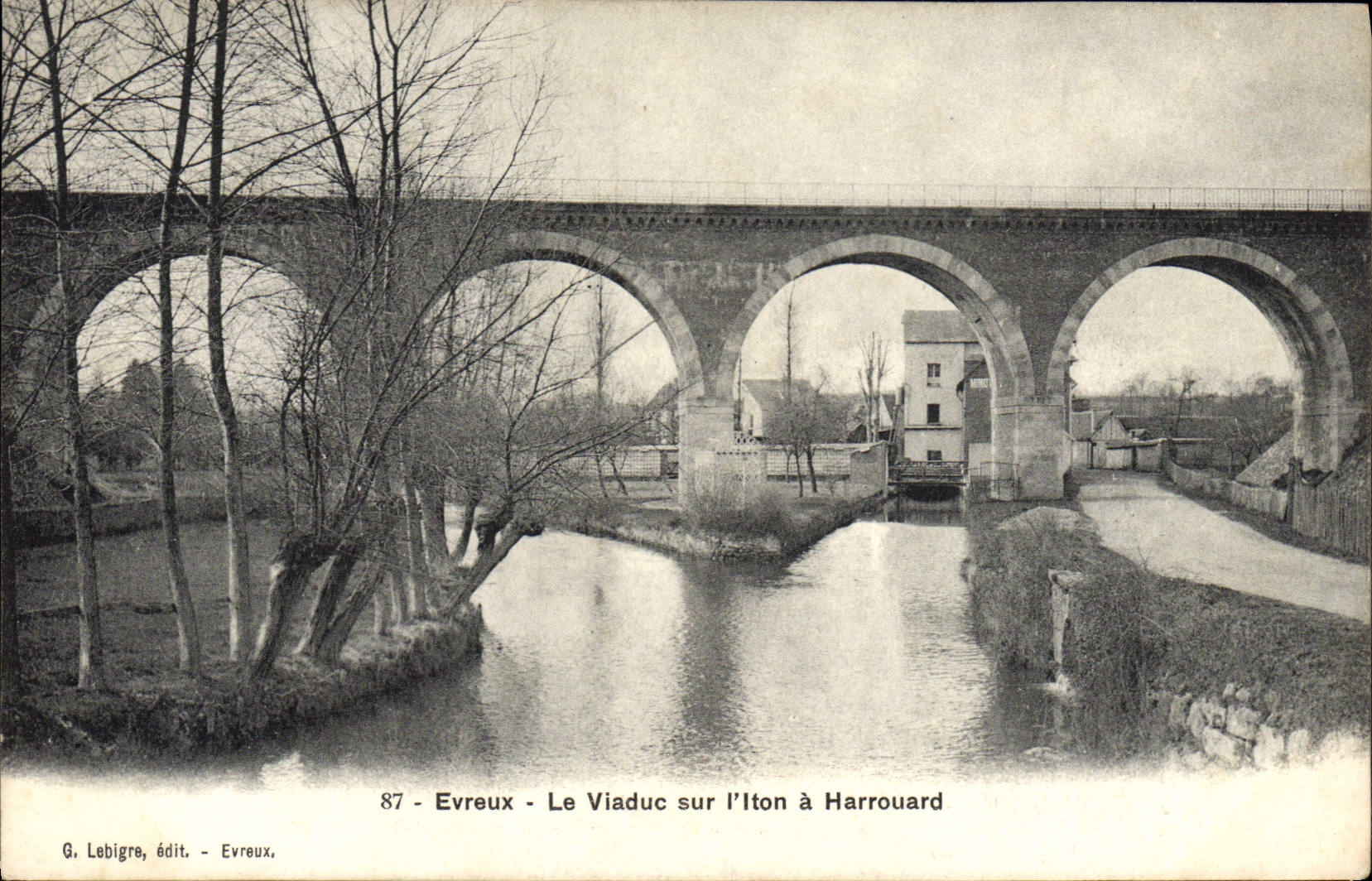 CPA Evreux Le Viaduc Sur I'Iton A Harrouard