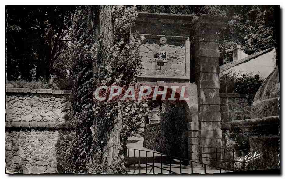 CPM Mont Louis La Porte De France