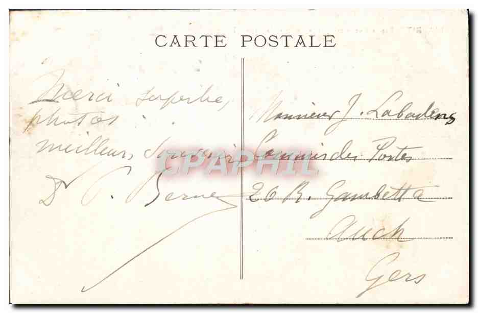 CPA Biarriz Les Enfants a la Grande Plage — Verso
