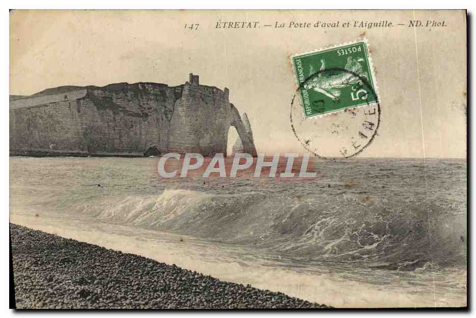CPA Etretat La Porte d'Aval et L'Aiguille
