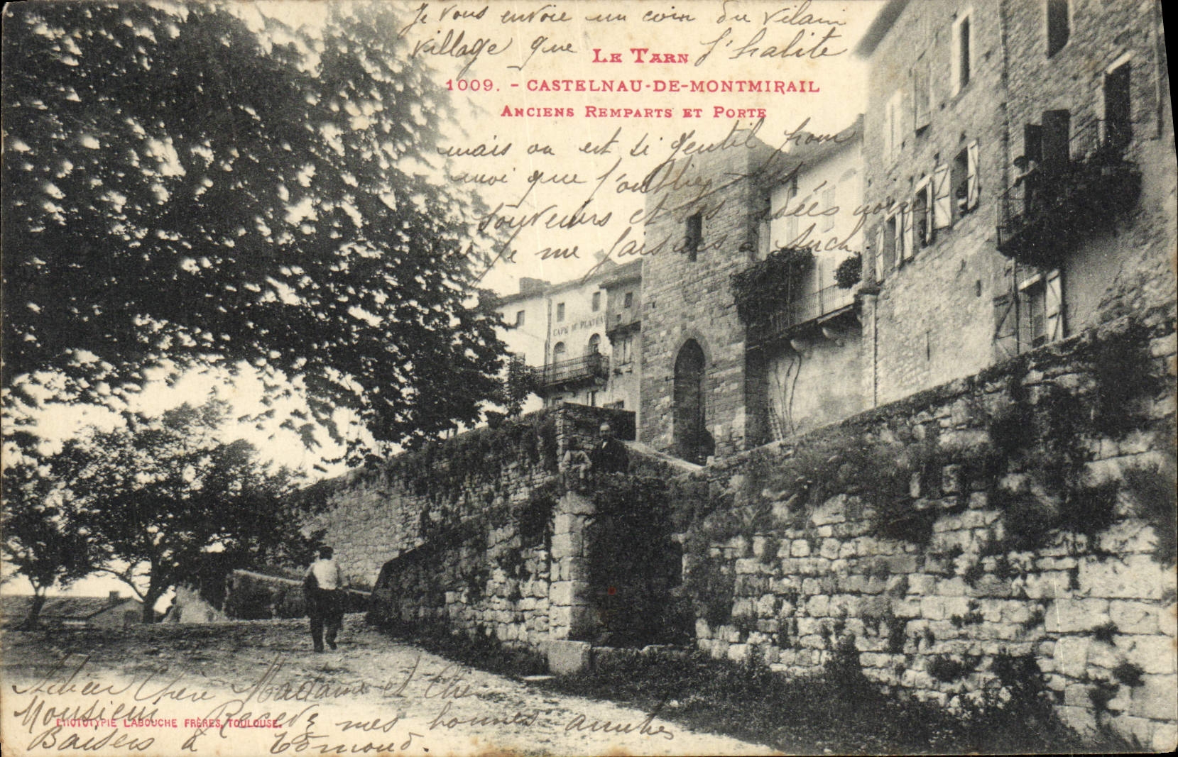 CPA Castelnau De Montmirail Anciens remparts et porte 