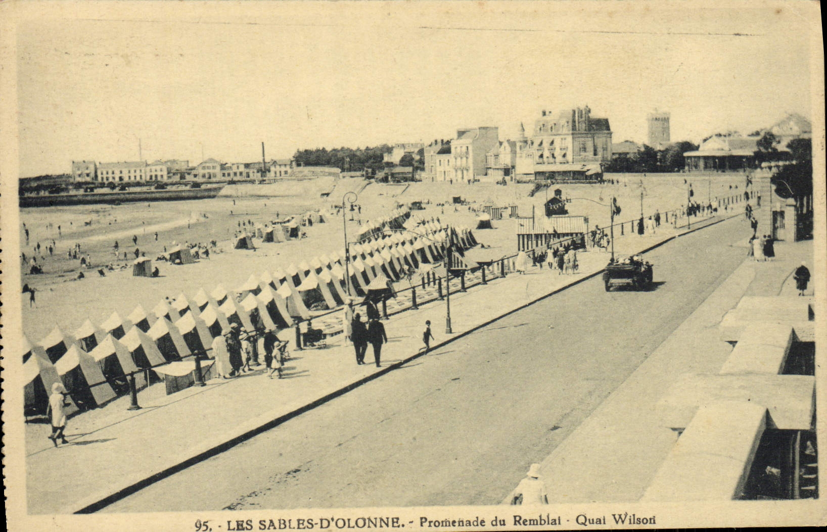 Les Sables-d'Olonne — Promenade du Remblai - Quai Wilson