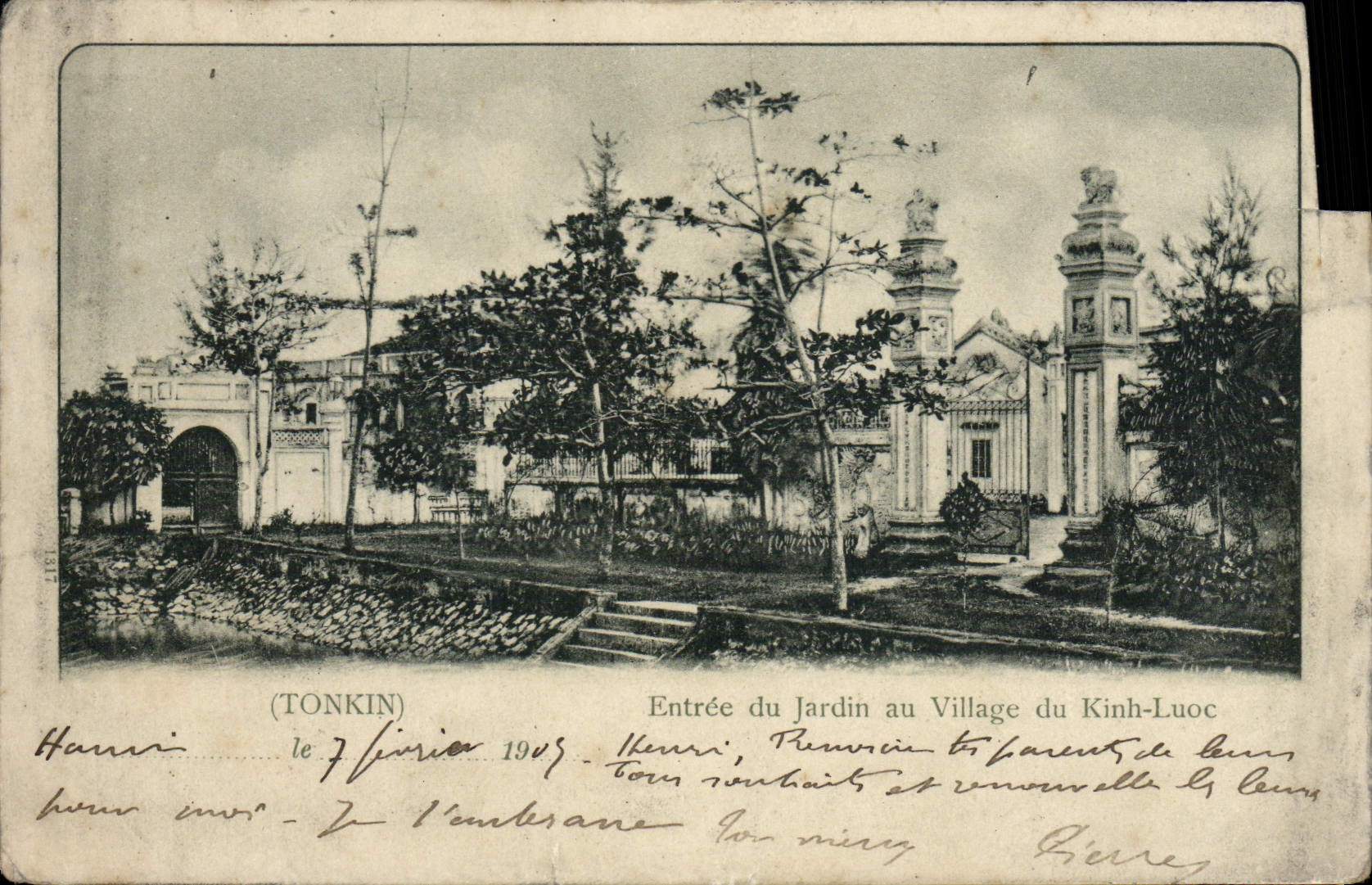 Entrée du Jardin au Village du Kinh-Luoc — Tonkin — édition non identifiée
