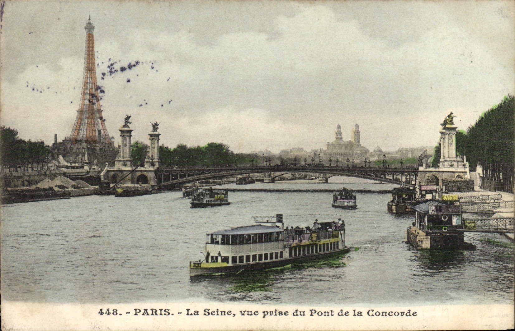 CPA Paris La Seine Vue Prise du Pont de la Concorde Tour Eiffel Bateau Peniche 