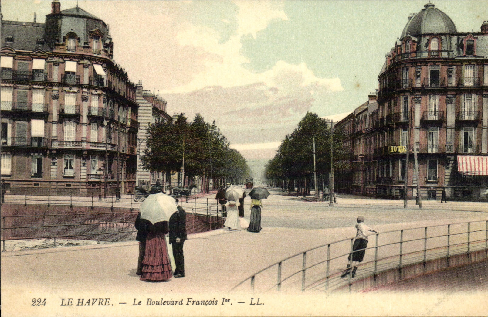 CPA Le Havre Le Boulevard Francois 1er