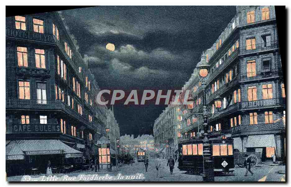 CPA Lille Rue Faidherbe la Nuit Tramway