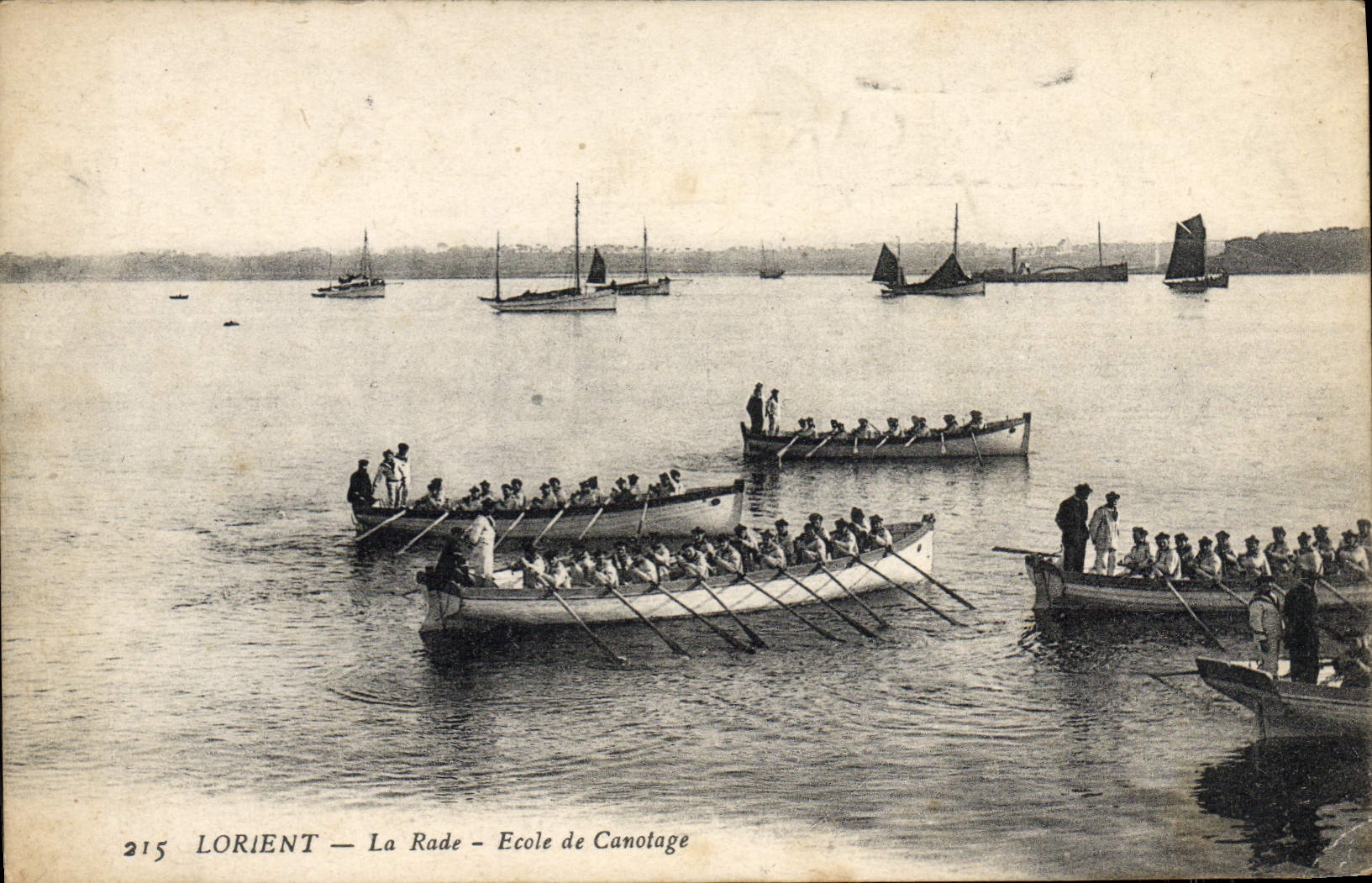 Lorient — La Rade — Ecole de Canotage