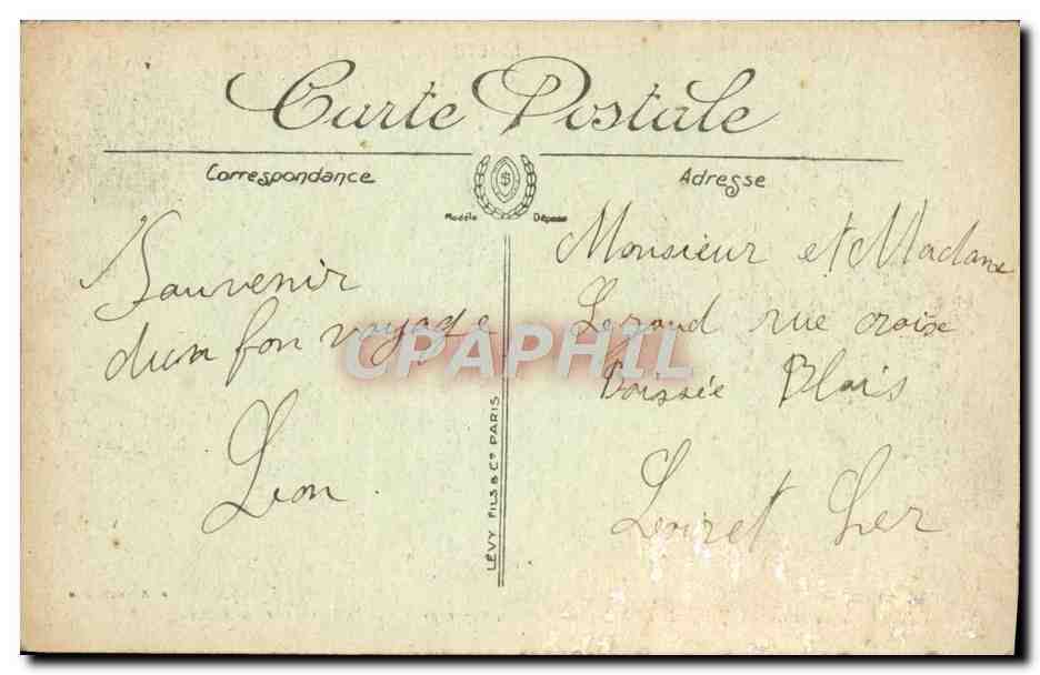 CPA Sommet du Puy de Dome Le bureau telegraphique et l'observatoire sous la neige — Reverso