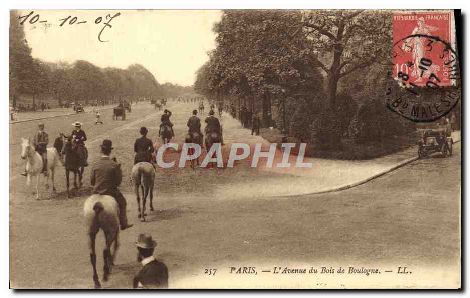 CPA Paris L'Avenue du Bois de Boulogne Cheval