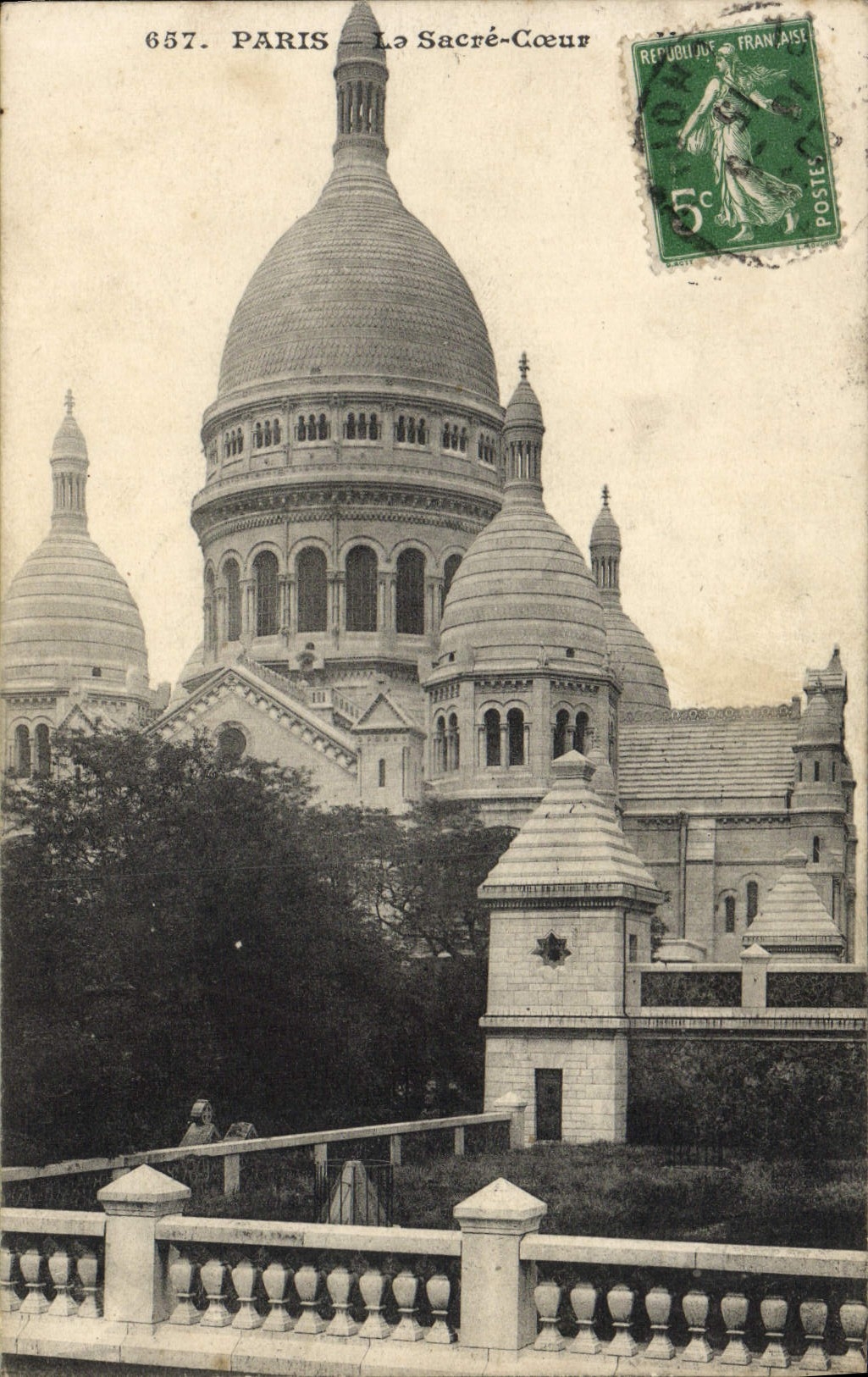 Paris — La Sacré-Cœur — éditeur inconnu, n° 657