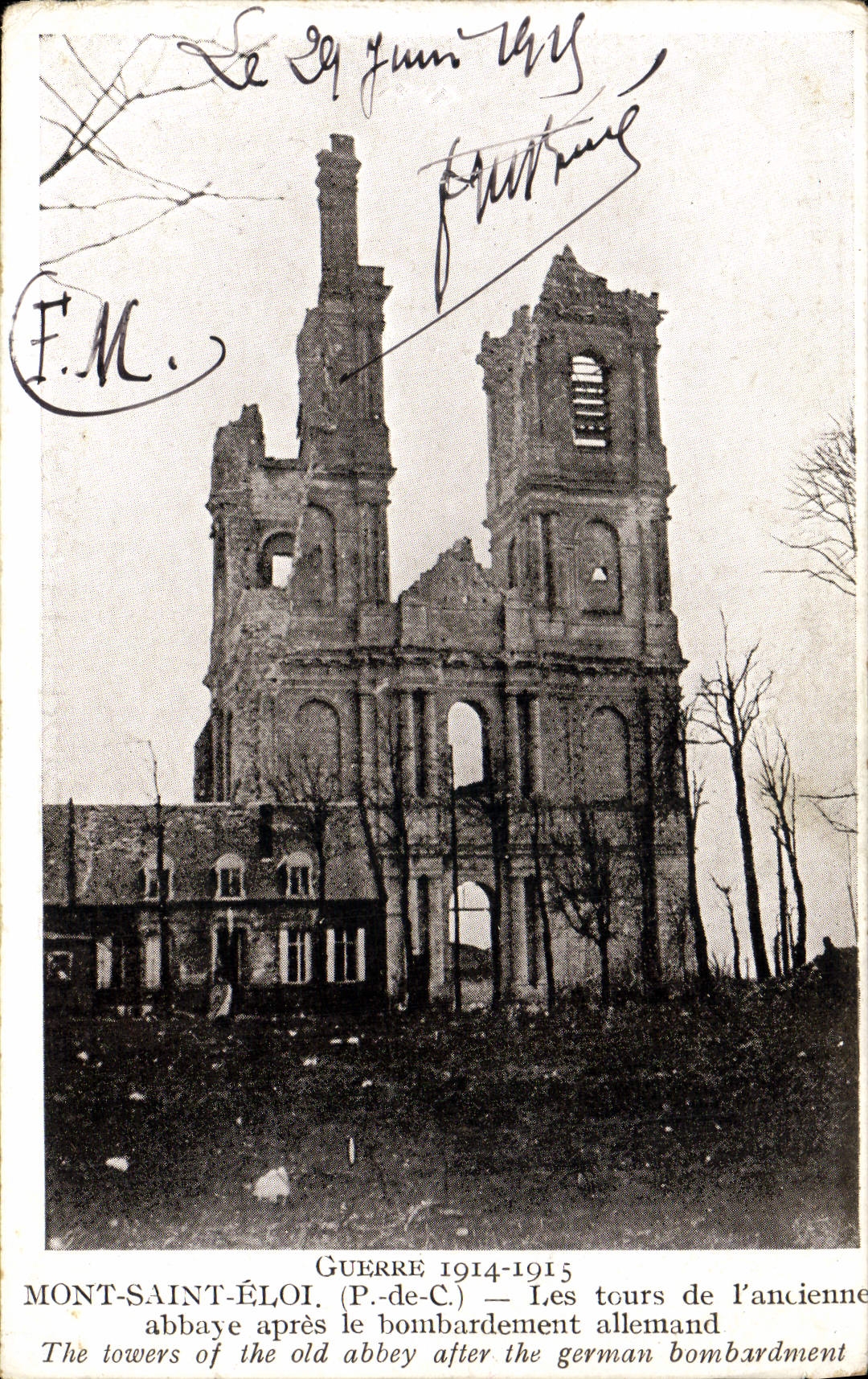 CPA Mont Saint Eloi Les Tours de L'ancienne abbaye apres le bombardement allemand 