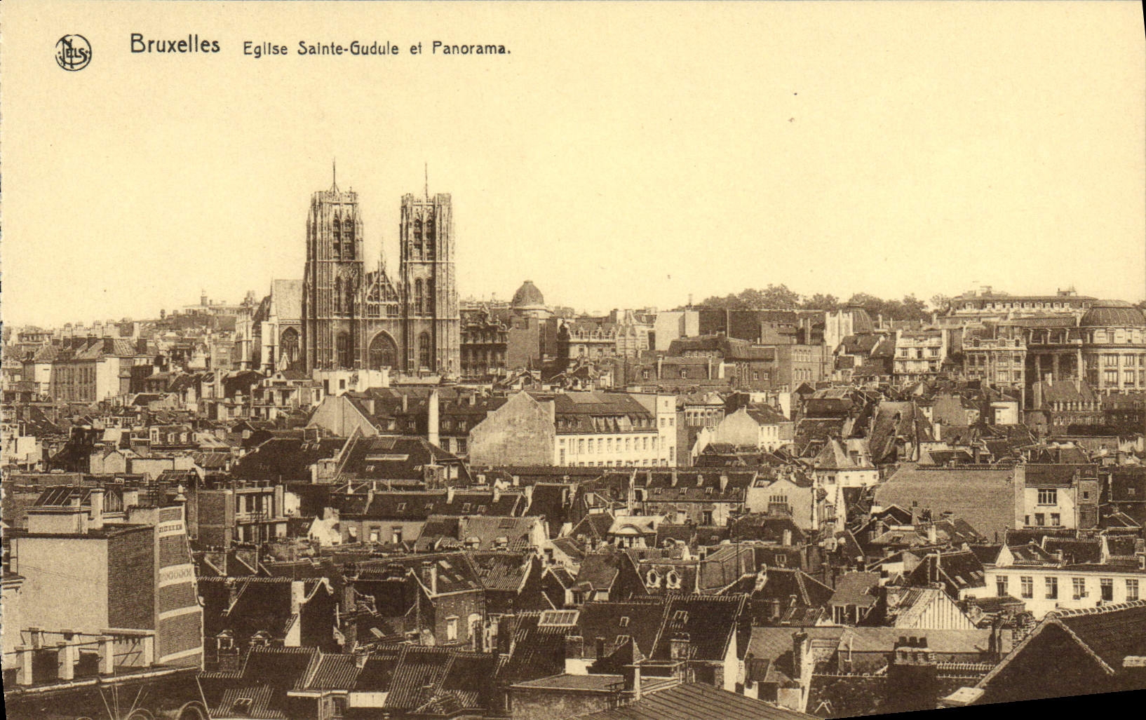 CPA Bruxelles Eglise Sainte Gudule et Panorama