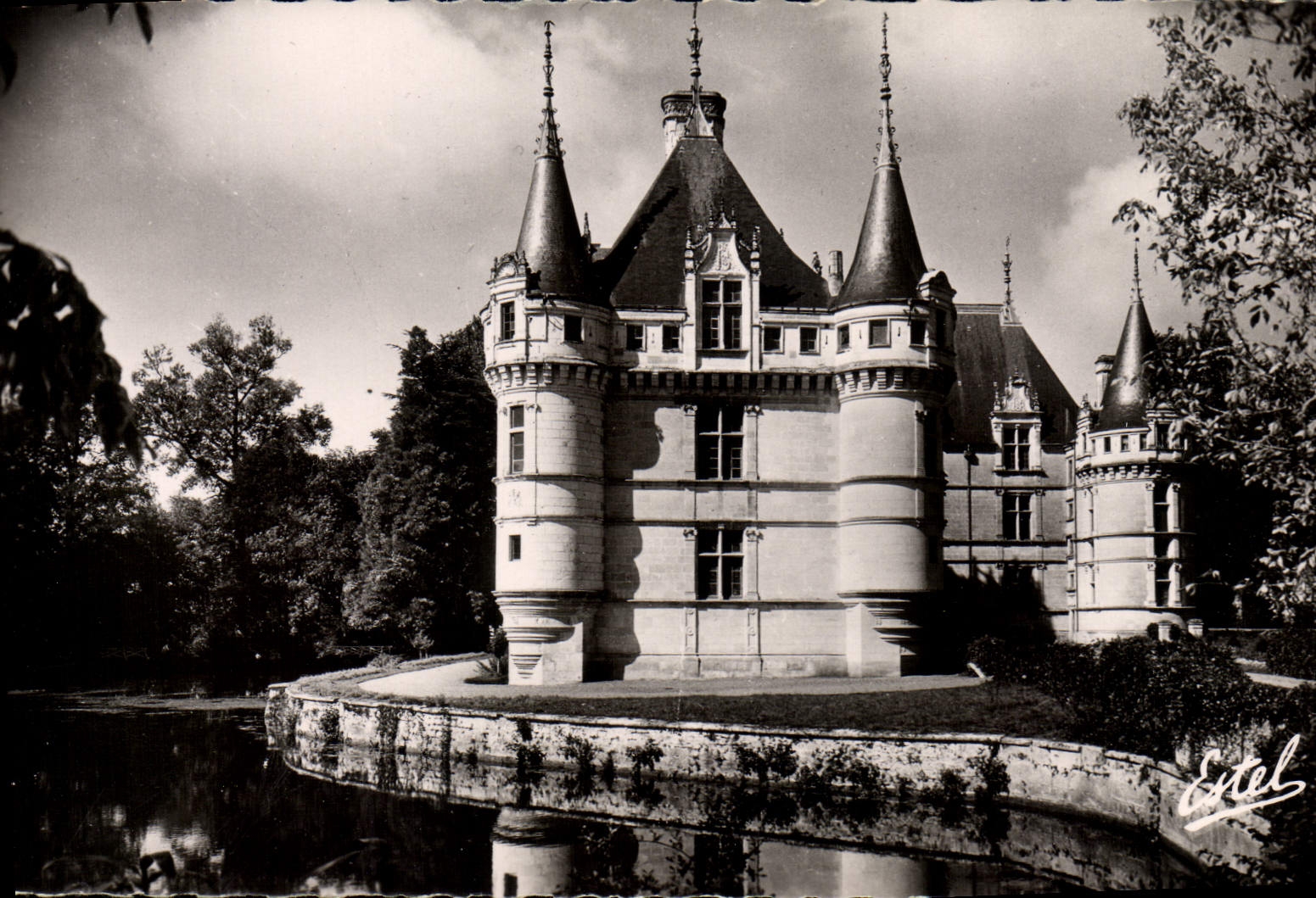 CPM Chateau d'Azay le Rideau Facade orientale 