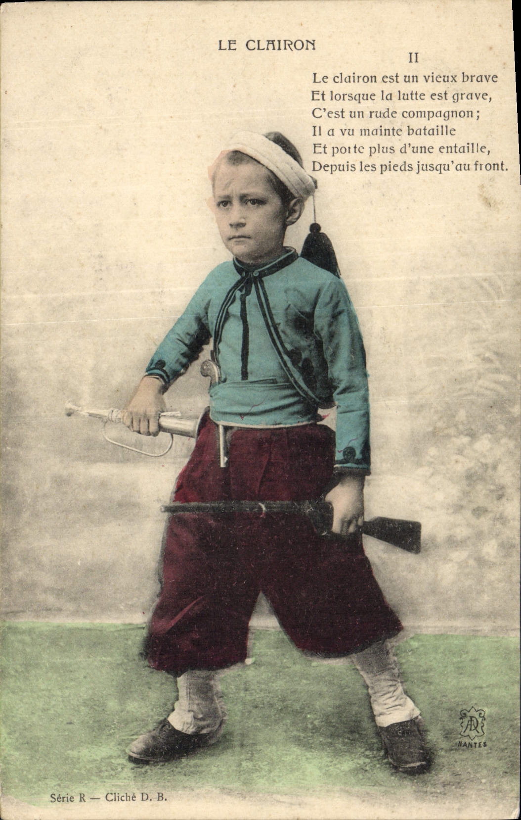 CPA Le Clairon Enfant Militaria