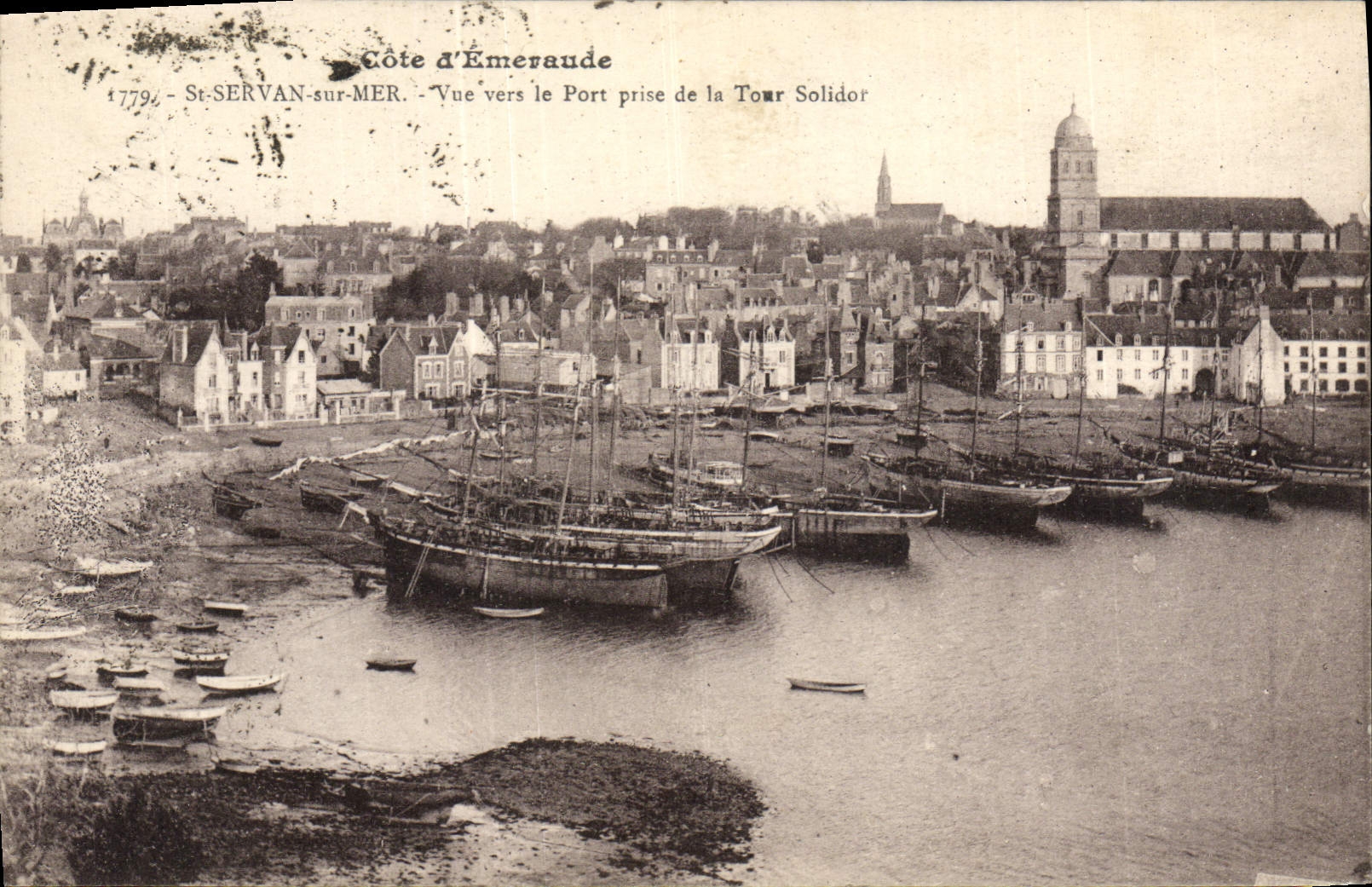 St-SERVAN-sur-MER — Blick zum Hafen vom Solidor-Turm — Laurent-Nel, Rennes