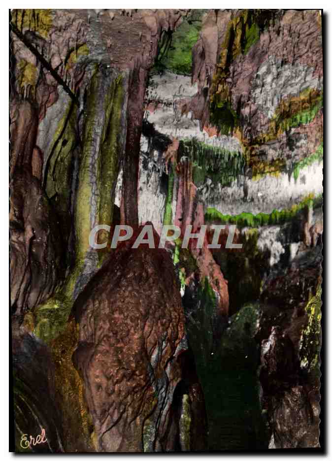 Grottes de Carpe Diem — Les colonnes jumelles — Production EREL, 3 rue Pierre-Leroux, Limoges
