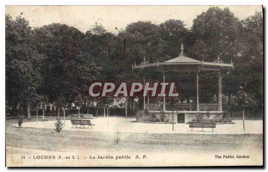 CPA Loches Le Jardin Public Kiosque 