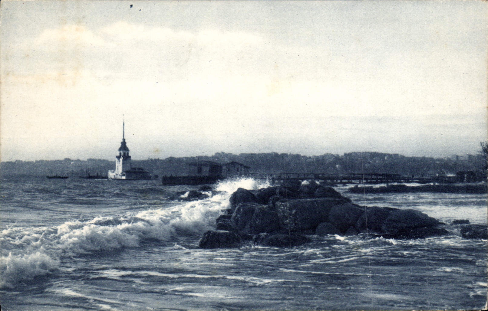 CPA Constantinople Saladjak et la tour de Leandre