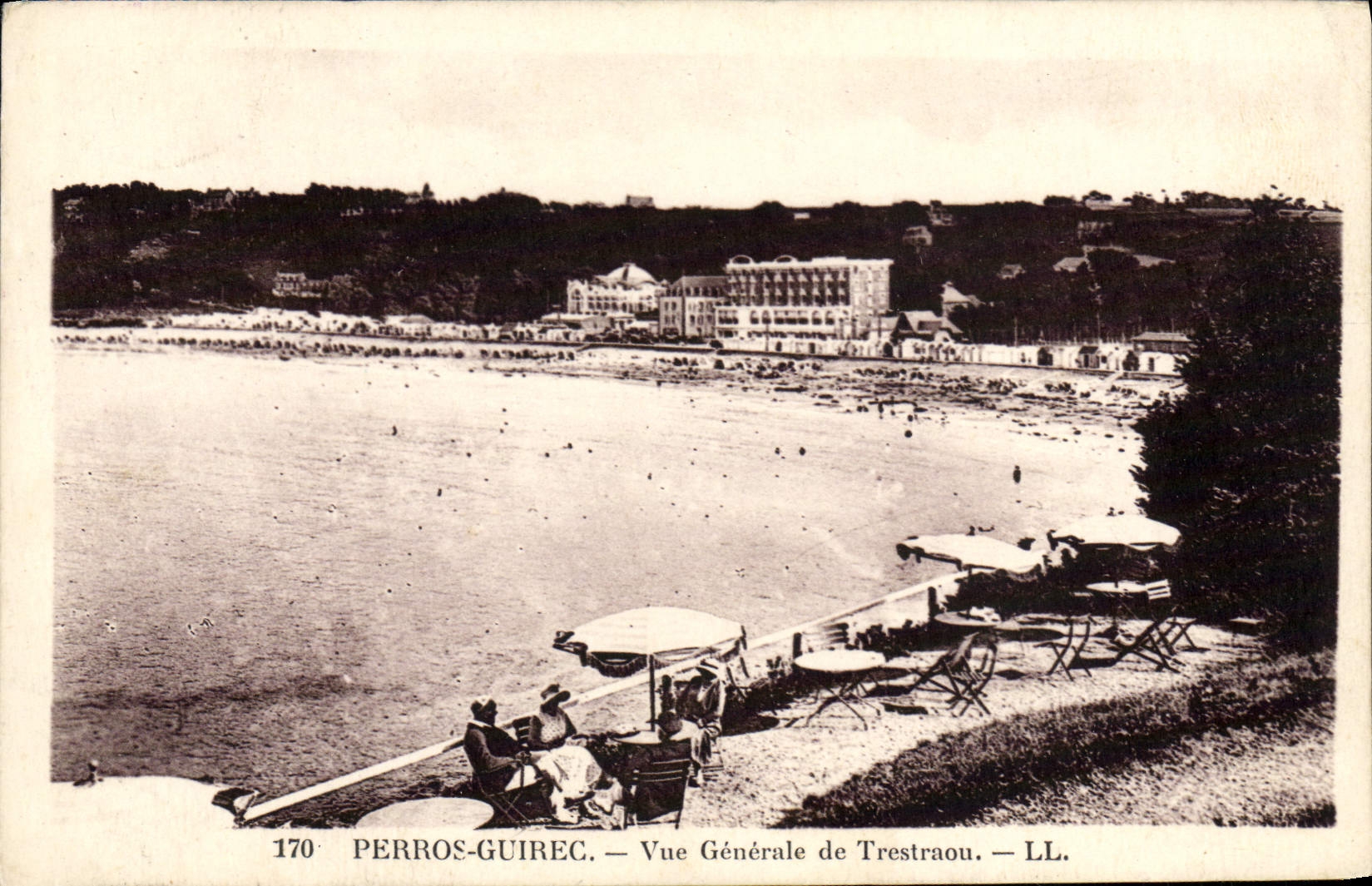 Perros-Guirec — Vue Générale de Trestraou — LL. n°170