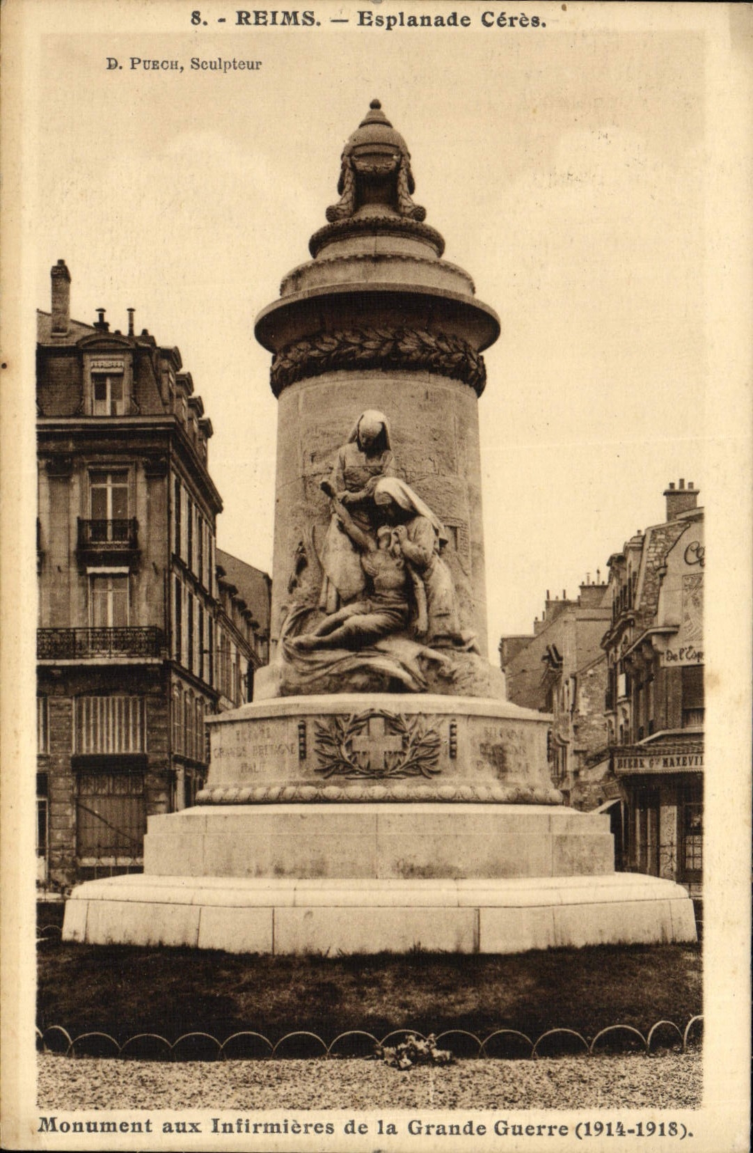 Reims — Esplanade Cérès — Monument aux Infirmières de la Grande Guerre (1914-1918) — D. Puech, Sculpteur