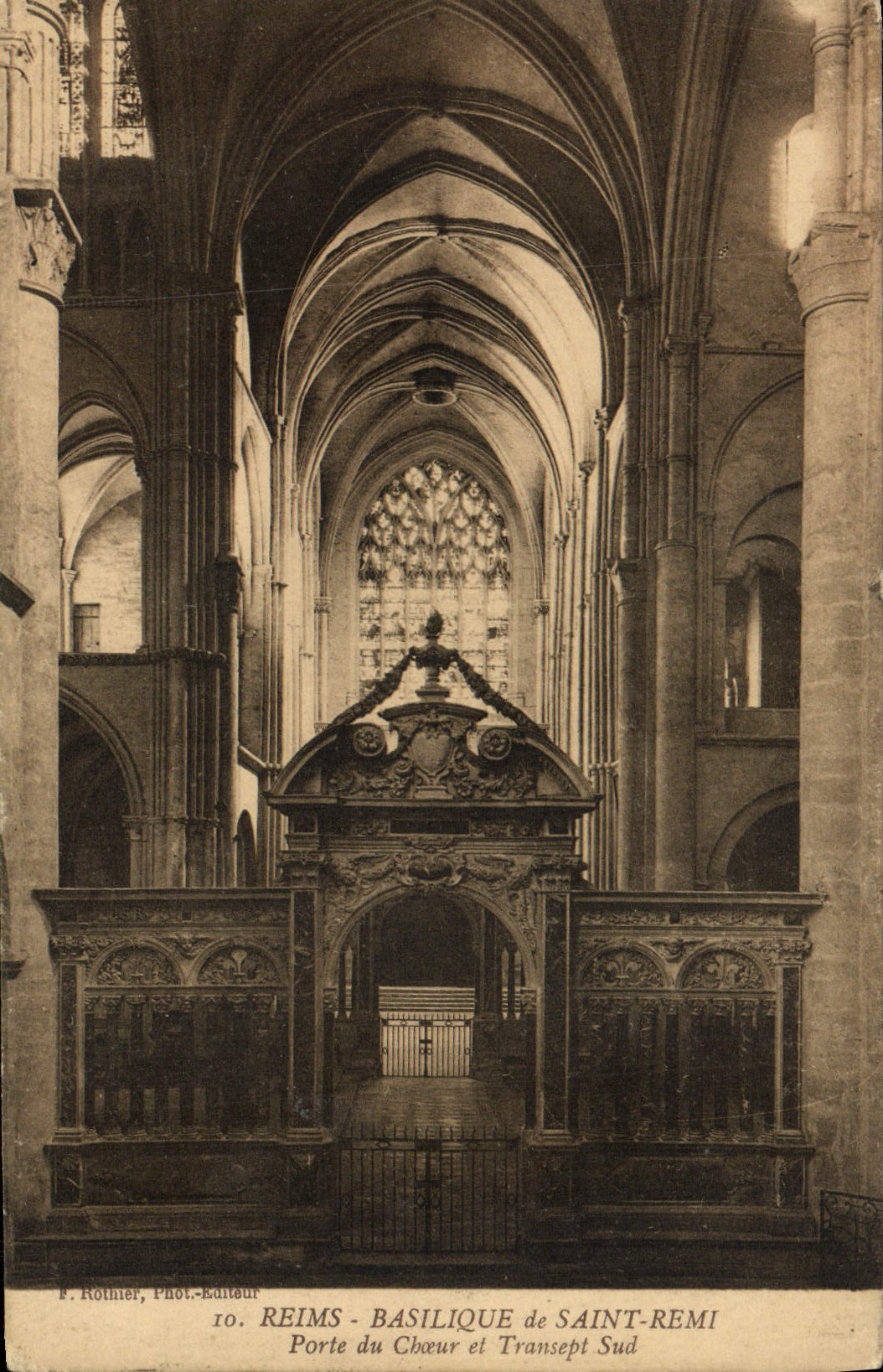 Reims - Basilique de Saint-Remi - Porte du Chœur et Transept Sud