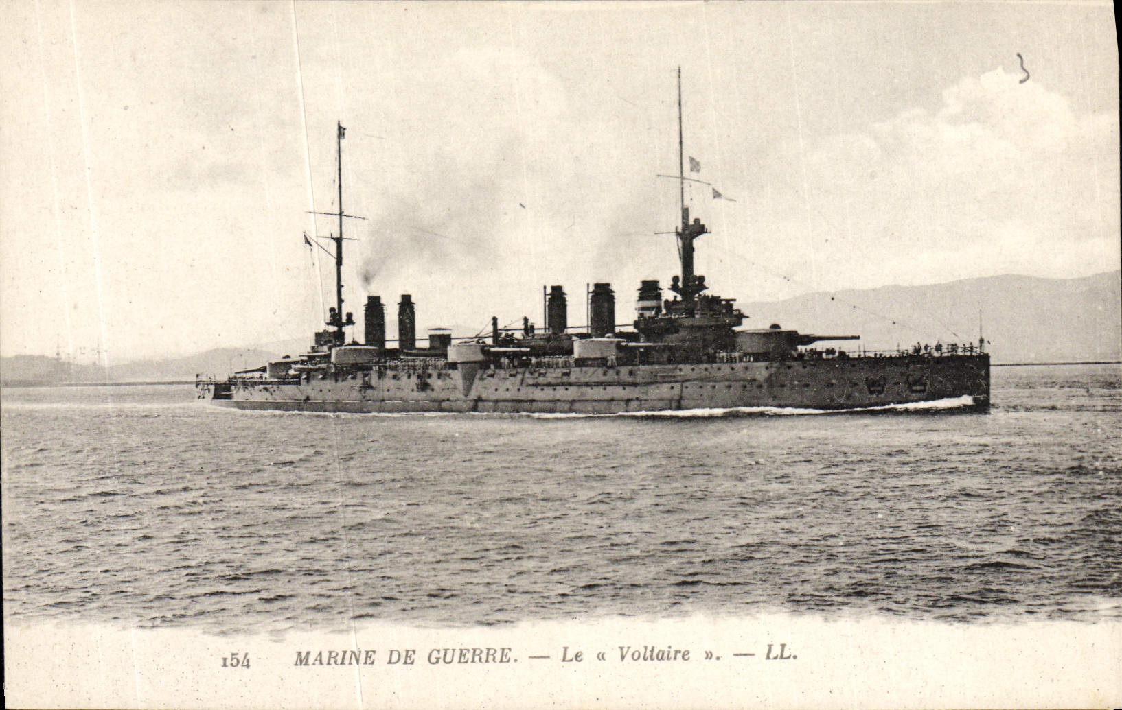 Marine de guerre — Le « Voltaire » — LL.