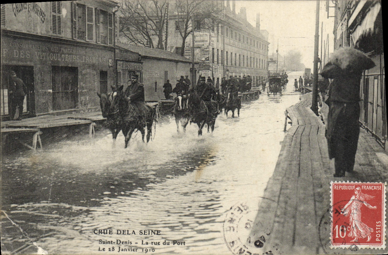 CPA Saint Denis La Rue du Port Le 28 janvier 1910 Crue de la Seine