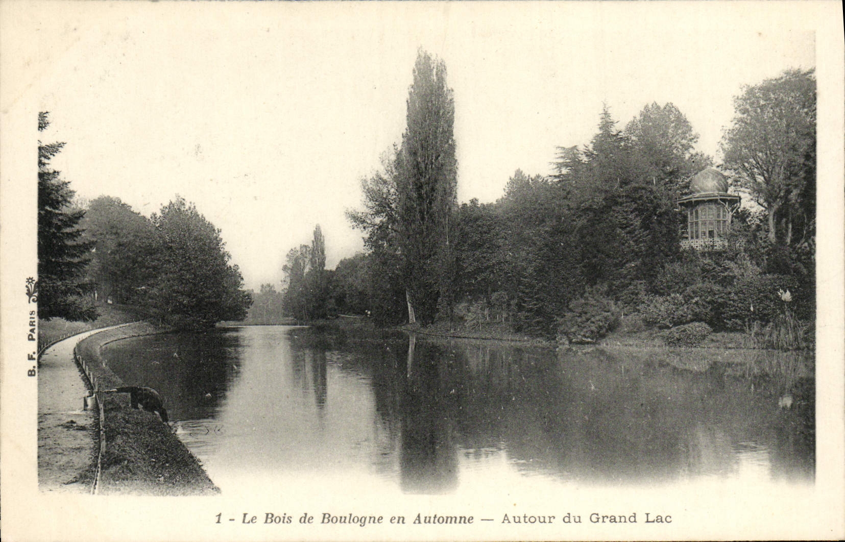CPA Le Bois de Boulogne en Automne Autour du Grand Lac