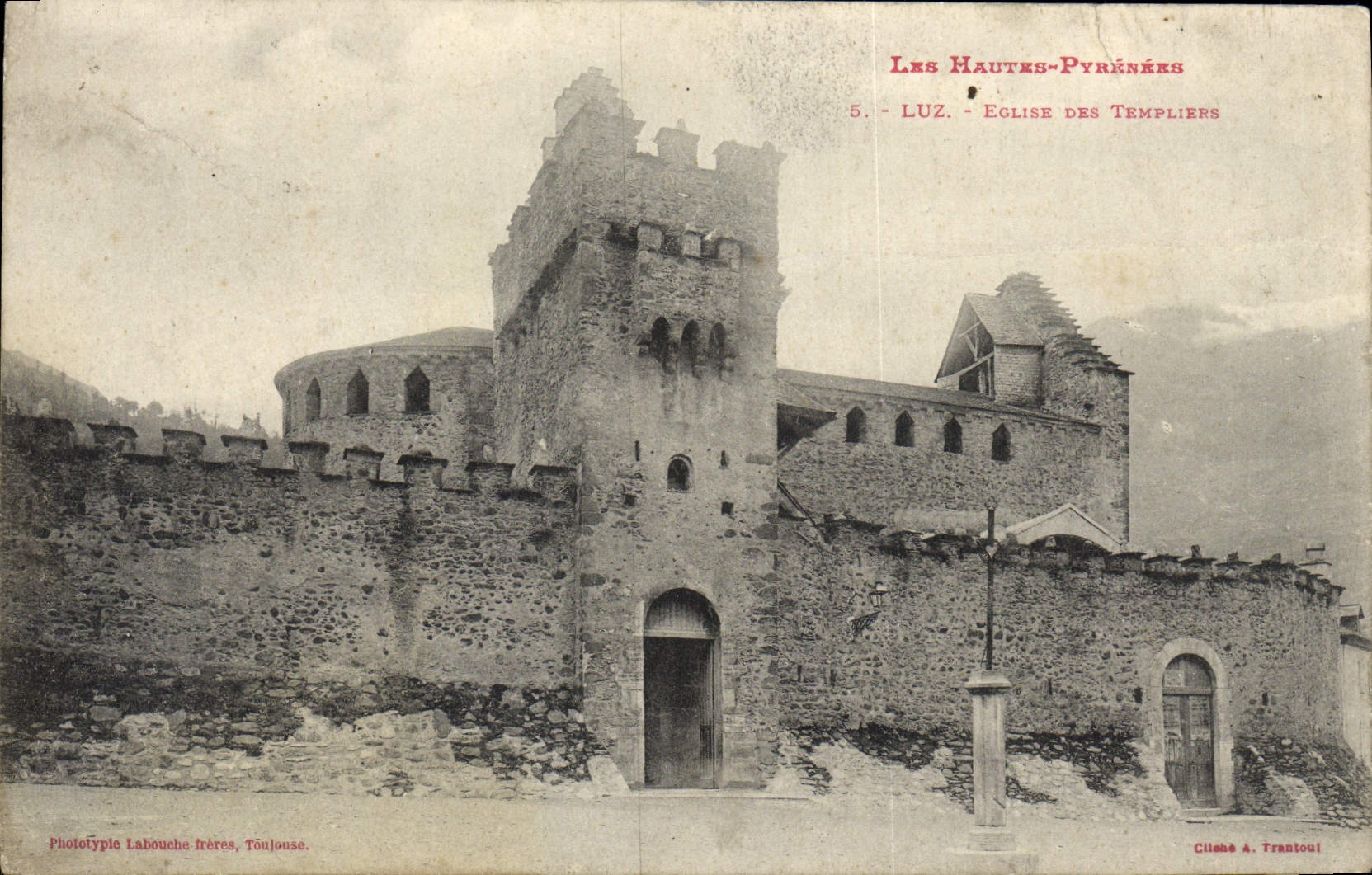 Luz - Église des Templiers — Les Hautes-Pyrénées — Phototype Labouche Frères, Toulouse