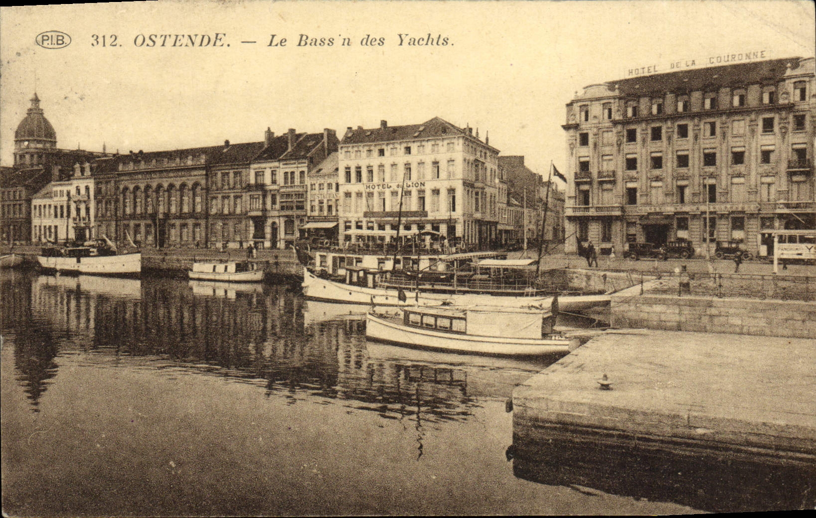 CPA Ostende Le Bassin des Yachts