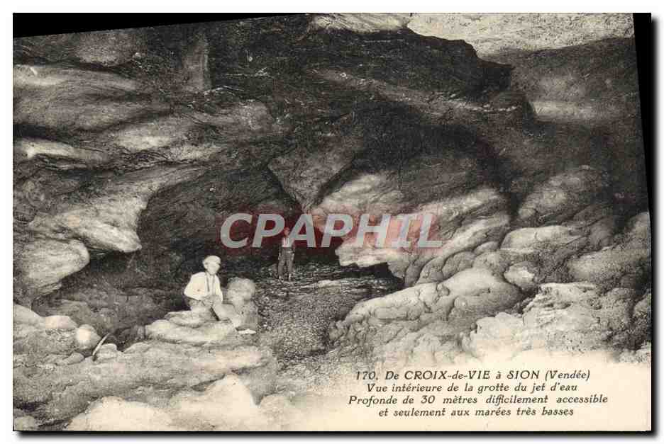 CPA De Croix de Vie a Sion Vue interieure de la grotte du jet d'eau