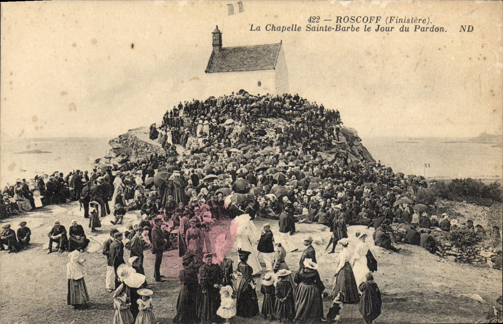 CPA Roscoff La Chapelle Sainte Barbe le Jour du Pardon