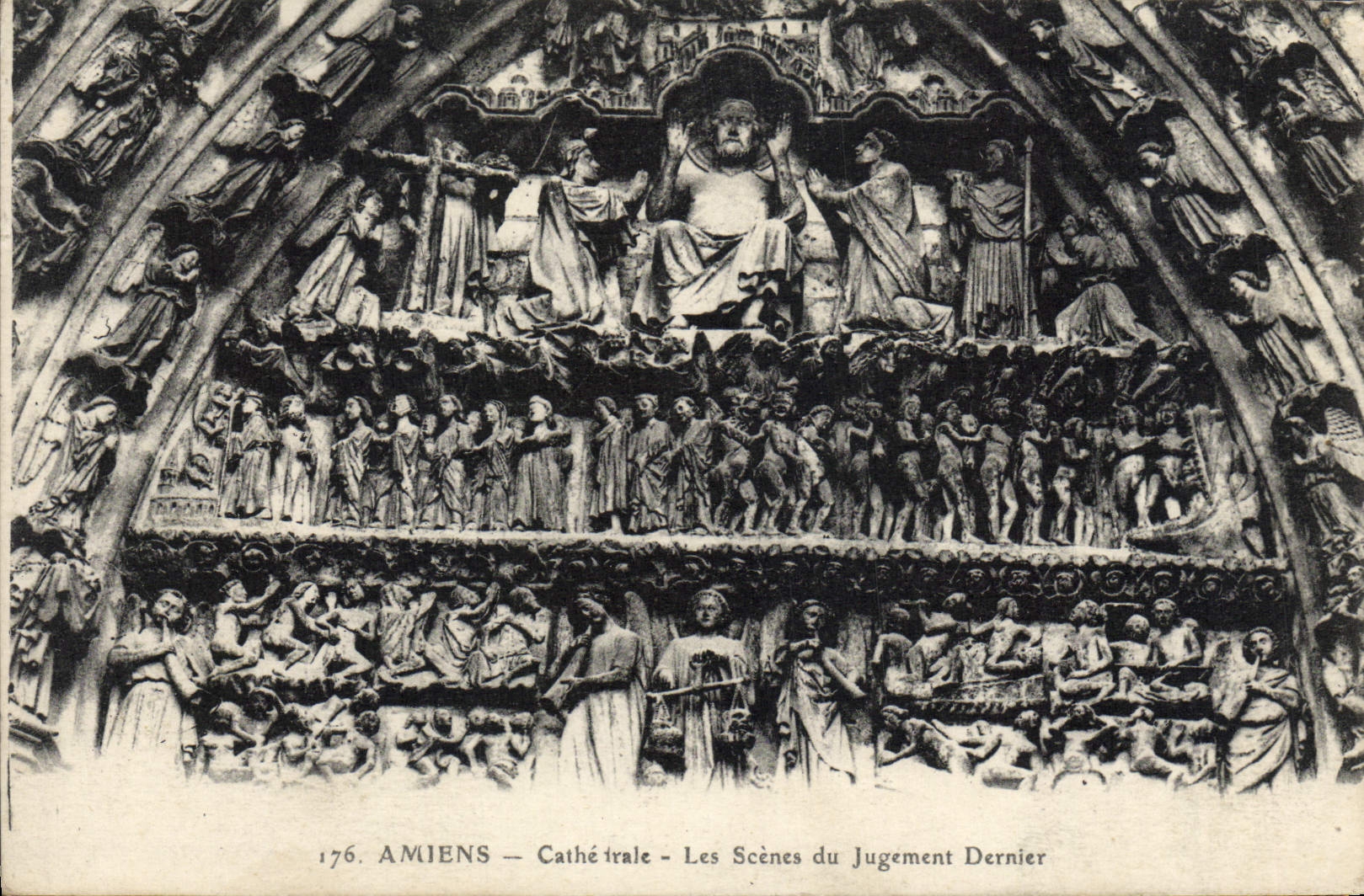 Amiens — Cathédrale — Les Scènes du Jugement Dernier