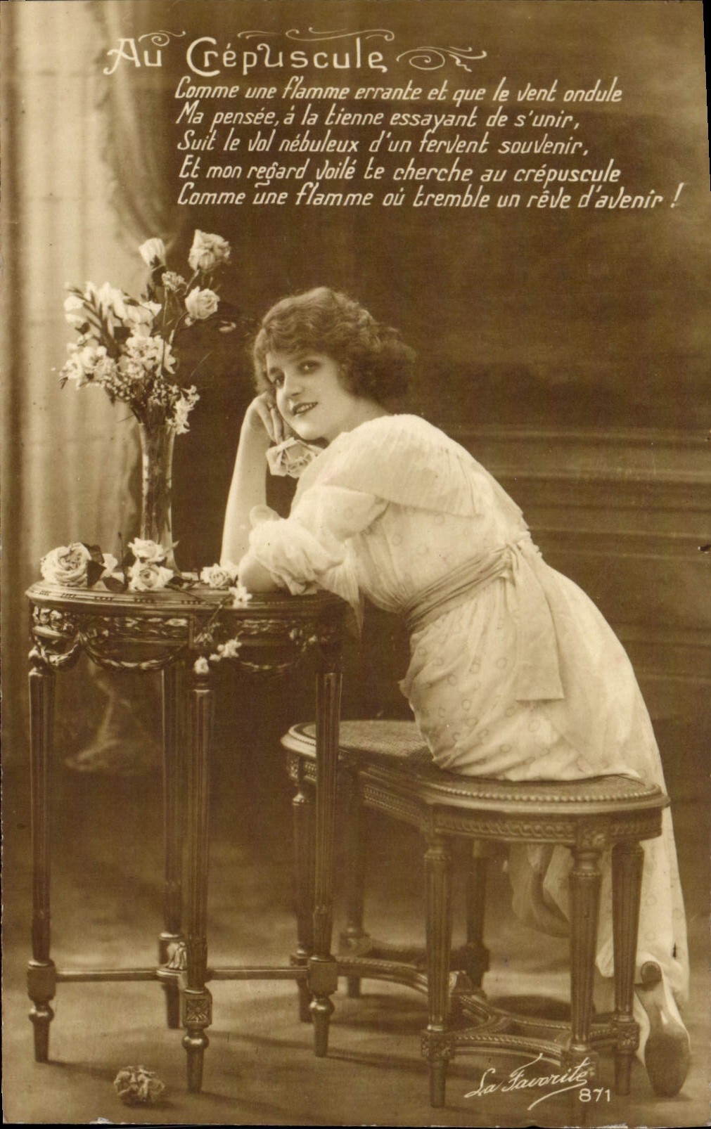 CPA Fantaisie Femme 