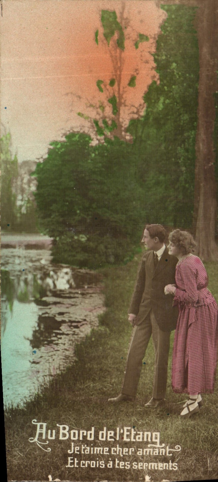 CPA Fantaisie Femme Au bord de l'etang