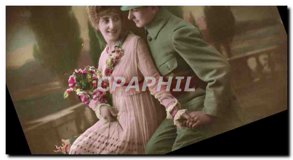 Jeune couple — soldat et femme en robe rose — Établissements photographiques de Bonnigues-sur-Seine