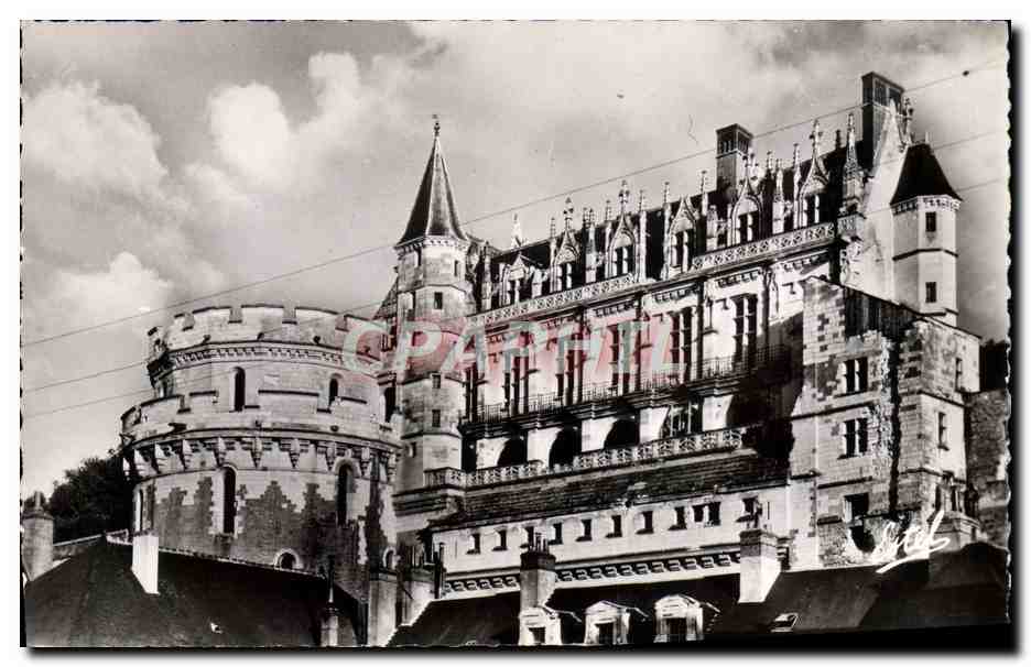 CPM Le Chateau d'Amboise La Tour des Minimes et le Logis du Roi