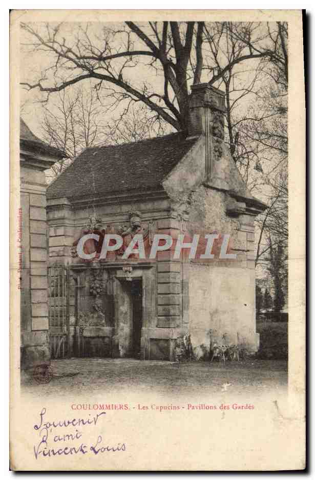 CPA Coulommiers Les Capucins Pavillons des Gardes