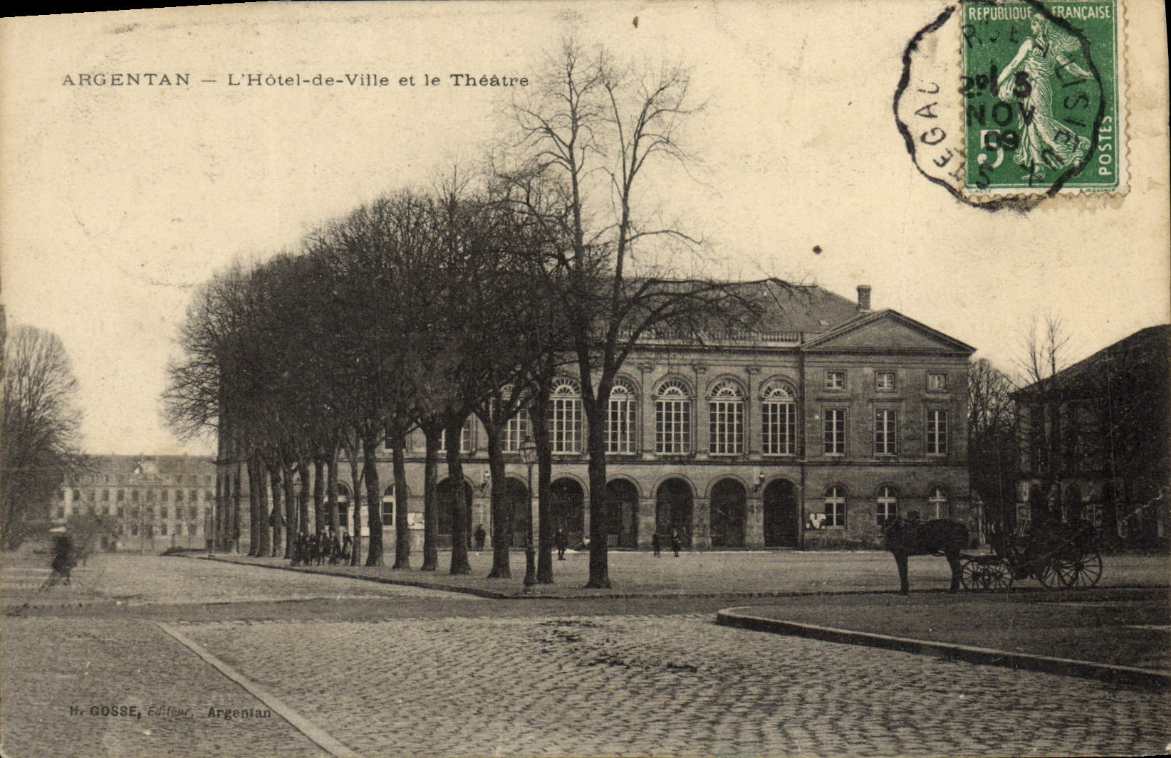 CPA Argentan L'Hotel de Ville et le Theatre