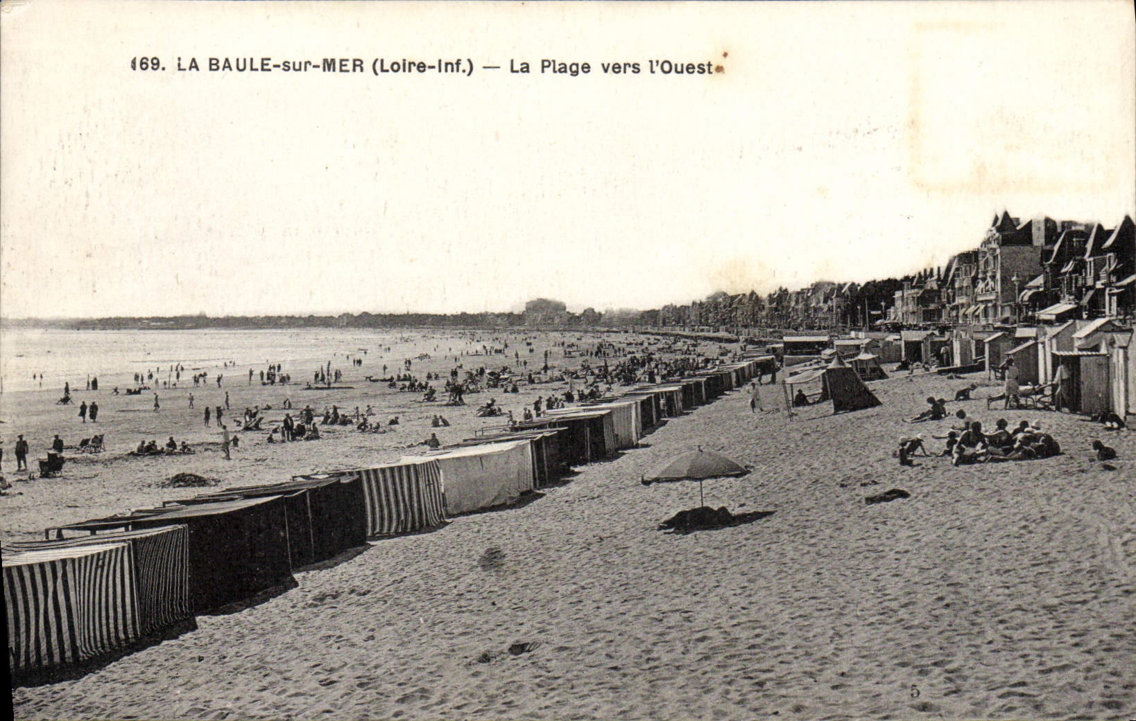 CPA La Baule Sur Mer La Plage Vers L'Ouest