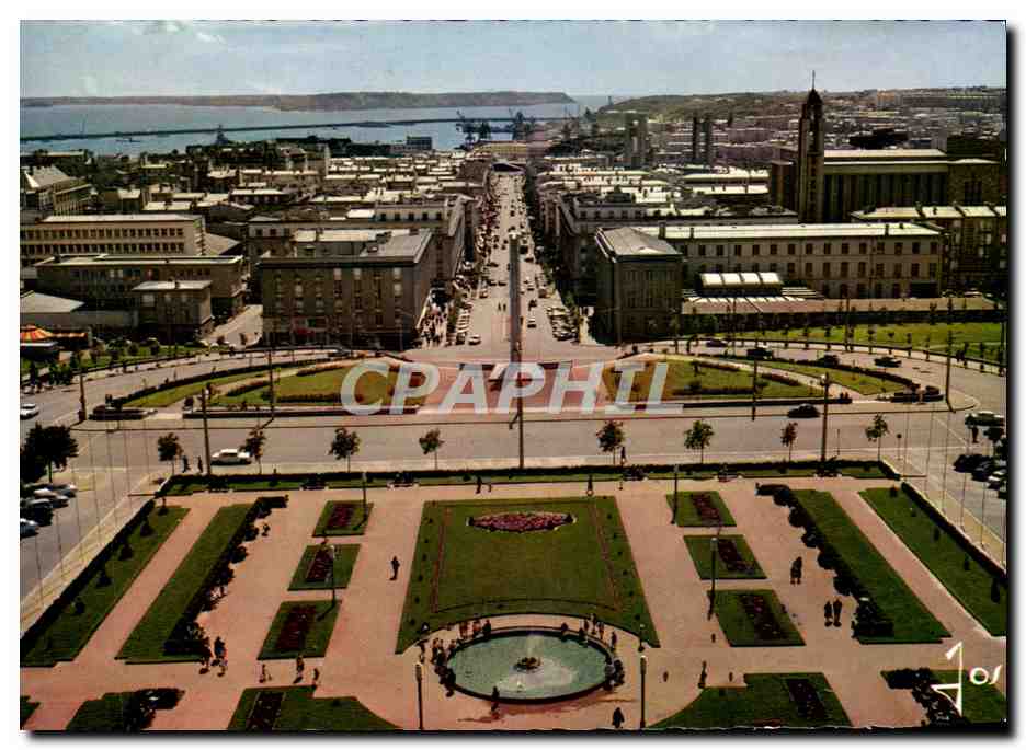 CPM Brest Vue Generale sur la rue du Siam prise de l'hotel de ville 