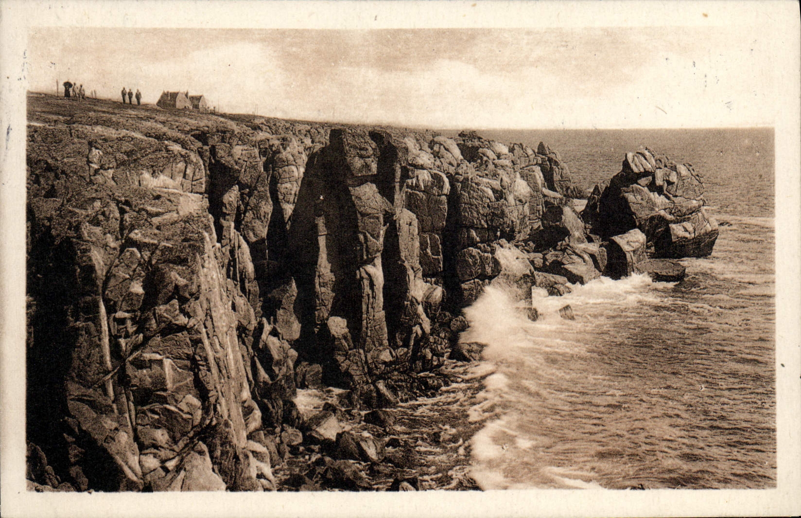 CPA La Grande Cote Des rochers Les aiguilles