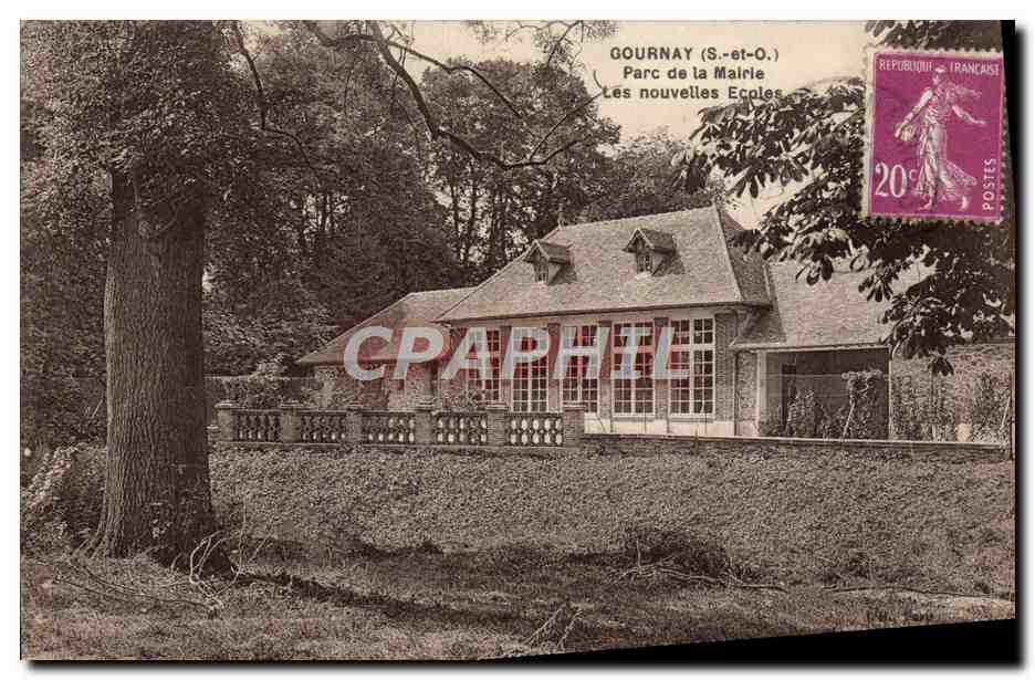 CPA Gournay Parc de la Mairie Les nouvelles Ecoles