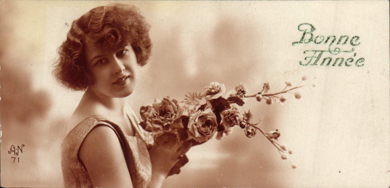 Young woman with bouquet of roses — Happy New Year — A.N. 71
