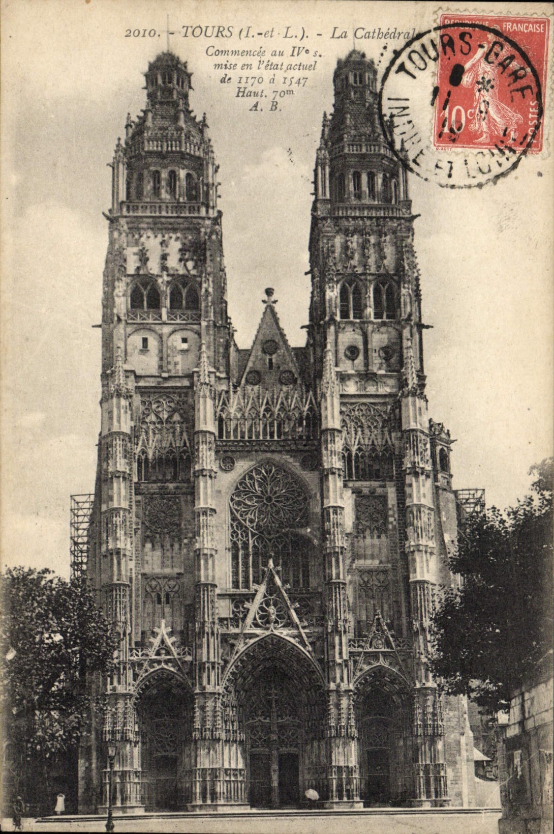 CPA Tours La Cathedrale