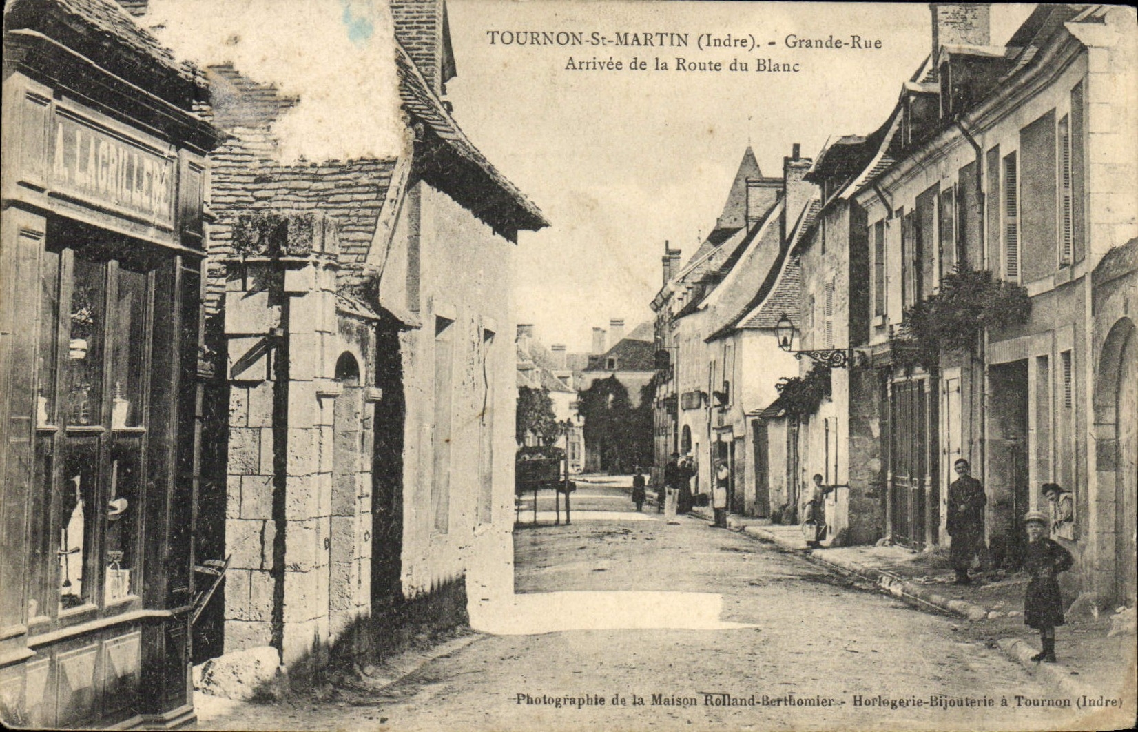 CPA Tournon St Martin Grande Rue Arrivee de la route du blanc 
