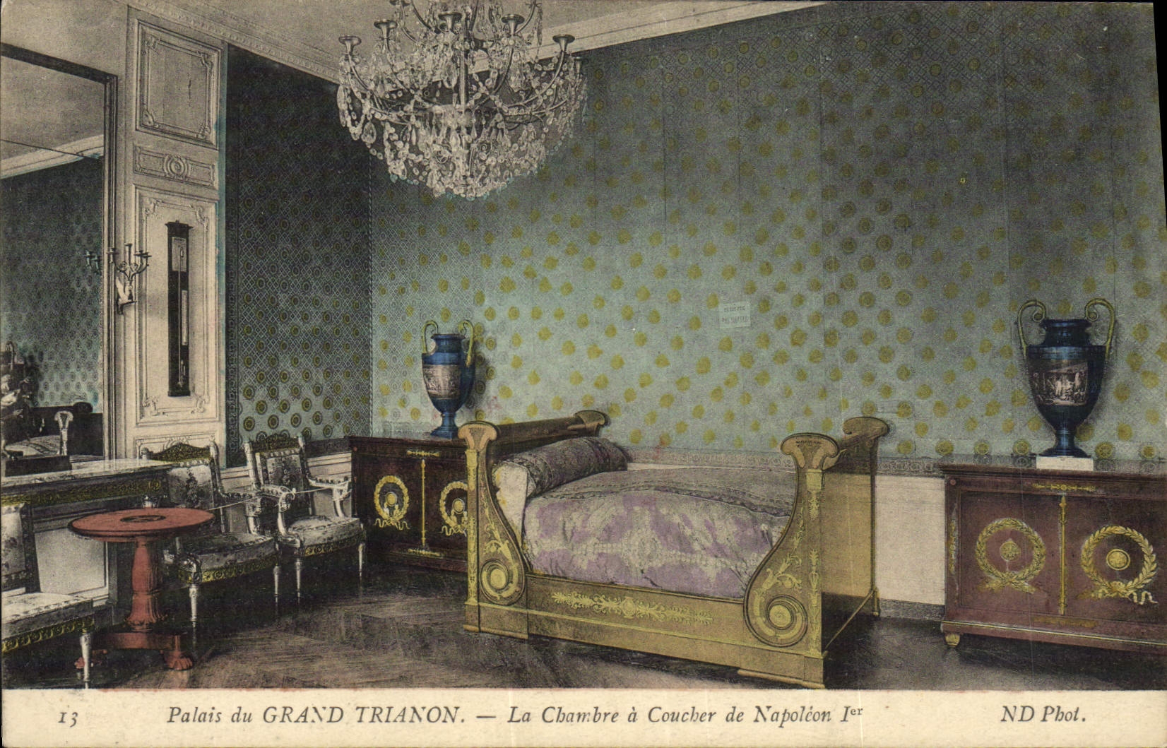 CPA Palais Du Grand Trianon La Chambre A Coucher De Napolon 1er