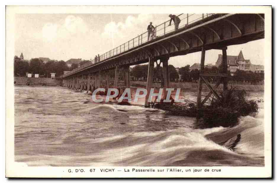 CPA Vichy La Passereile Sur I'Allier Un Jour De Crue