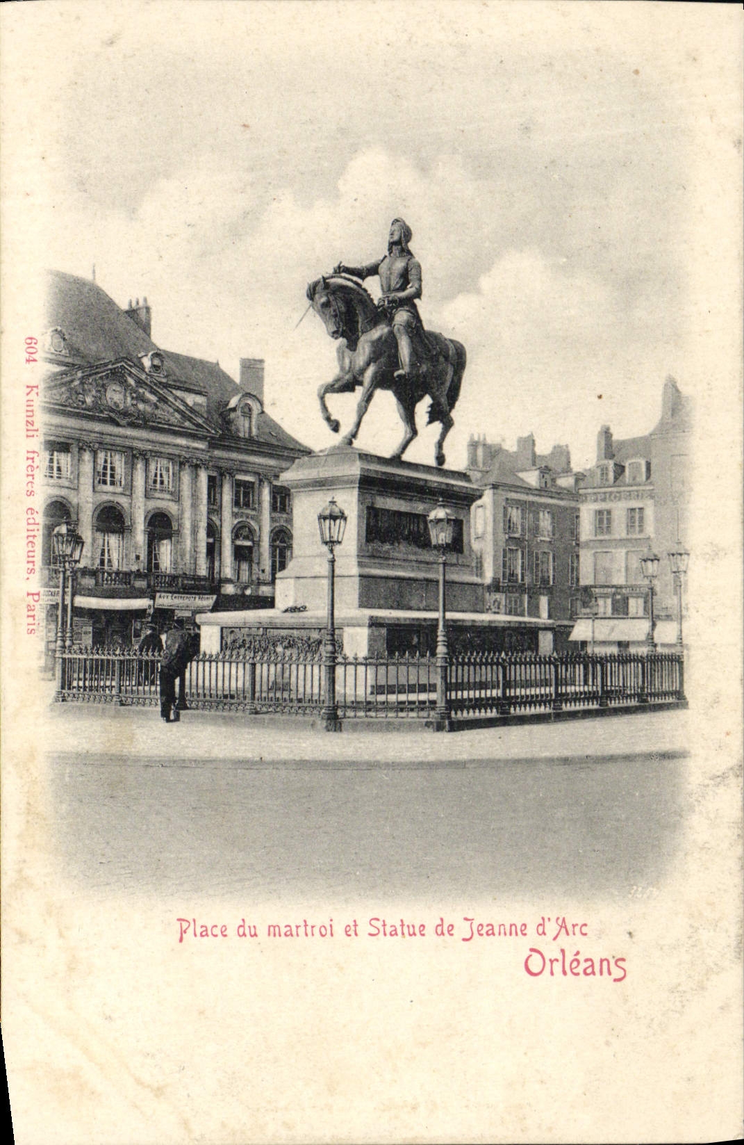 CPA Orleans Place Du Martroi Et Statue De Jeanne D'Arc