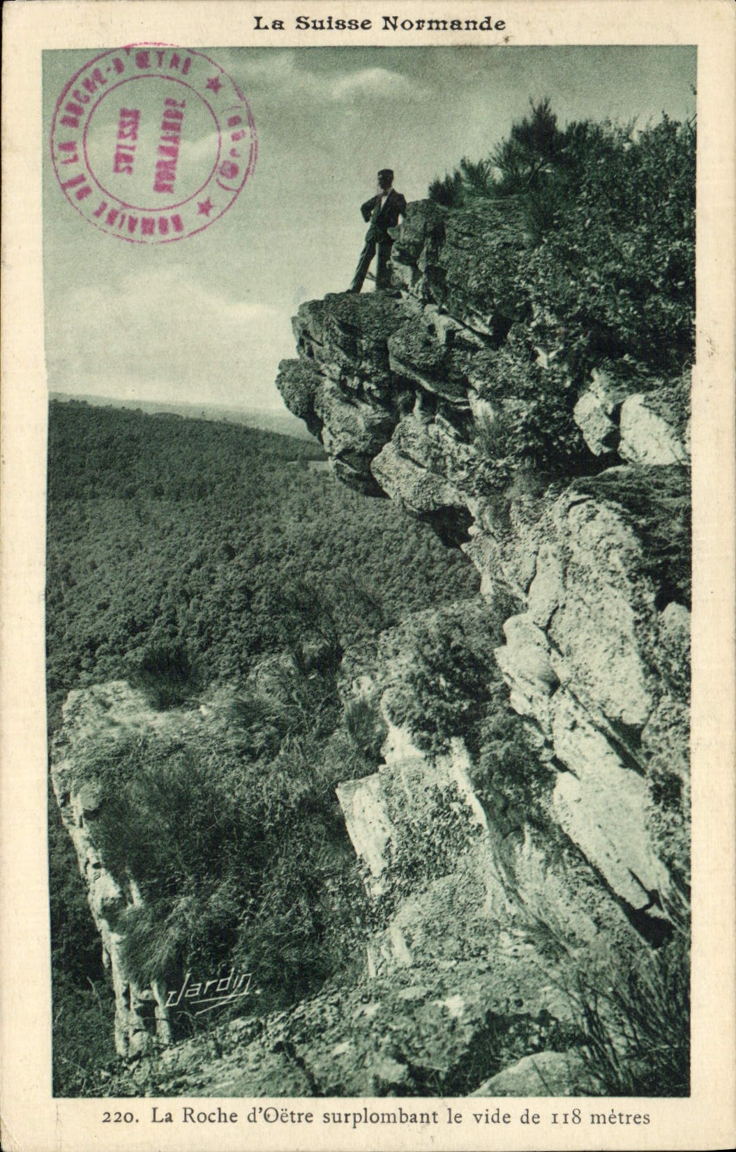 CPA La Roche D'Oetre Surplombant Le Vide De 118 metres